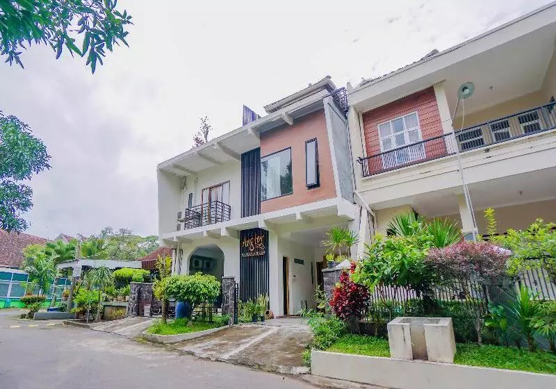 Hotel Angler Guest House