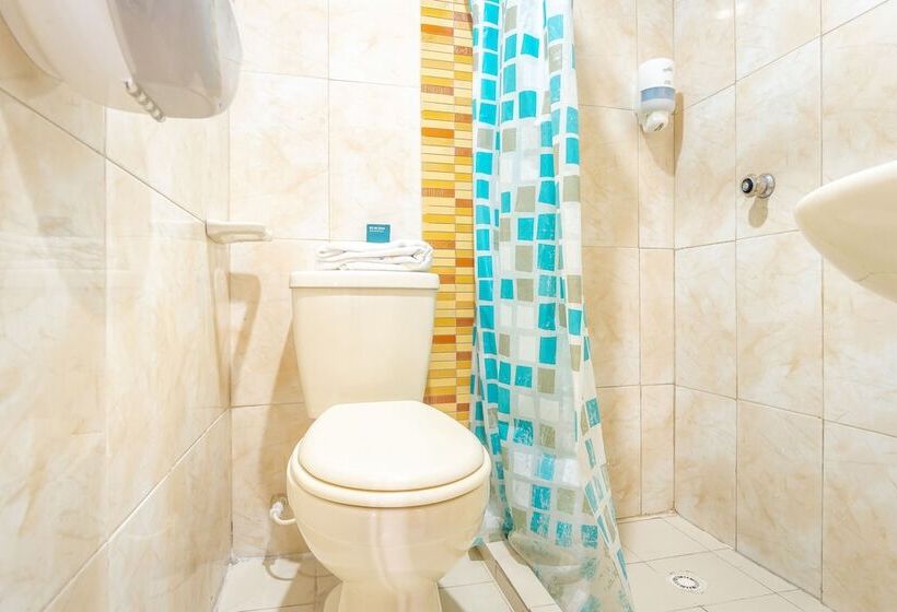 בית מלון כפרי Santander Plaza