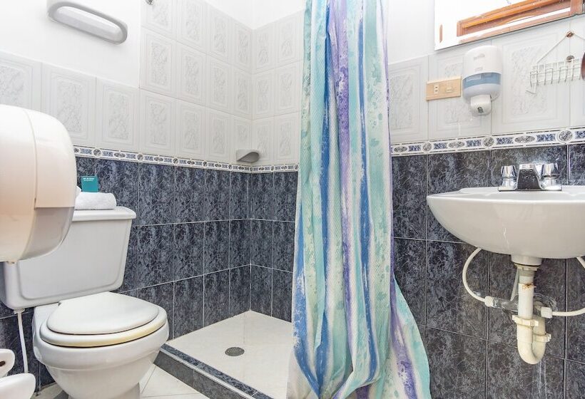 בית מלון כפרי Santander Plaza