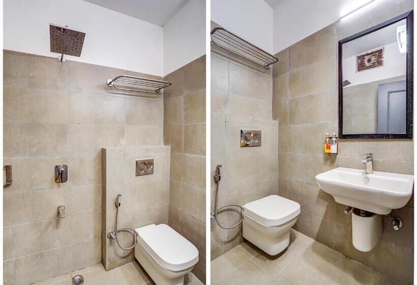 בית מלון כפרי Capital O Jp Tower