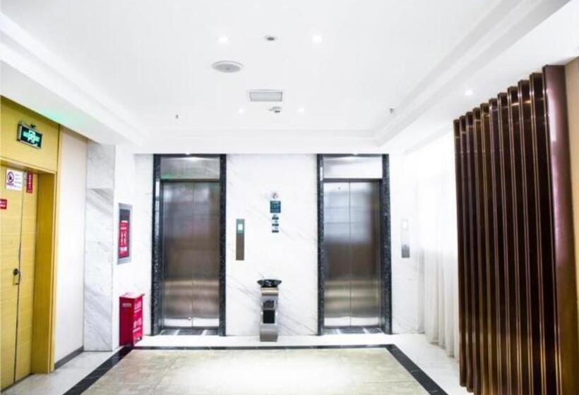 בית מלון כפרי City Comfort Inn Jingzhou Railway Station Fantawild