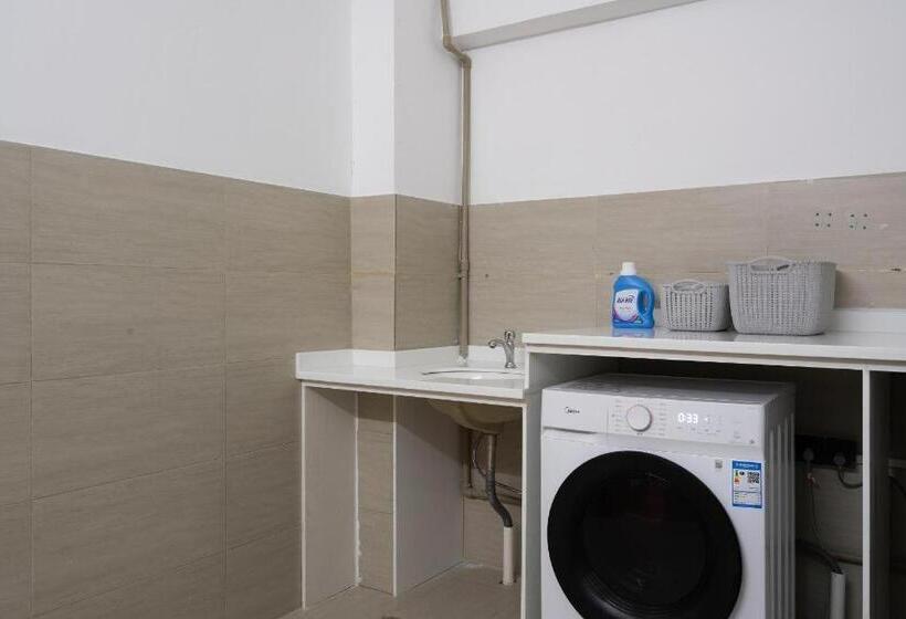 Hanting Hotel Shaoguan Xihe Bus Station