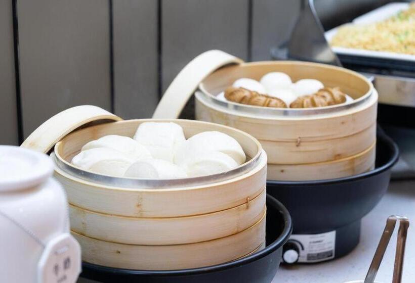 Hanting Hotel Shaoguan Xihe Bus Station