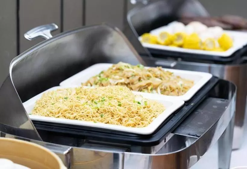 Hanting Hotel Shaoguan Xihe Bus Station