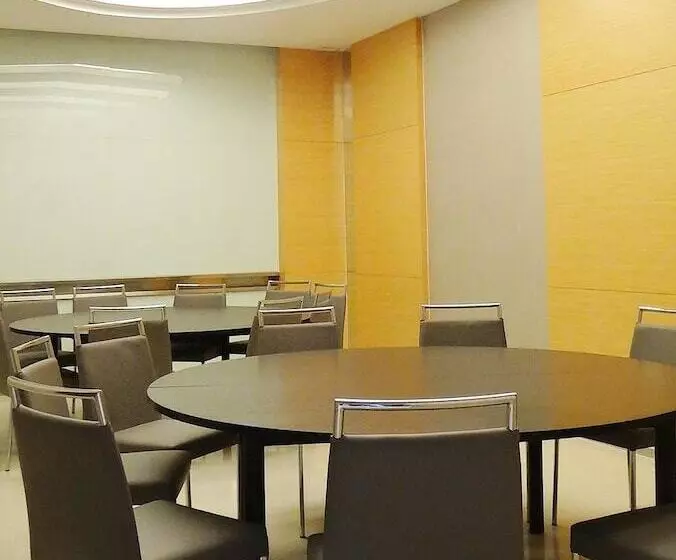 ホテル Jinjiang Inn Sanya International Shopping Center