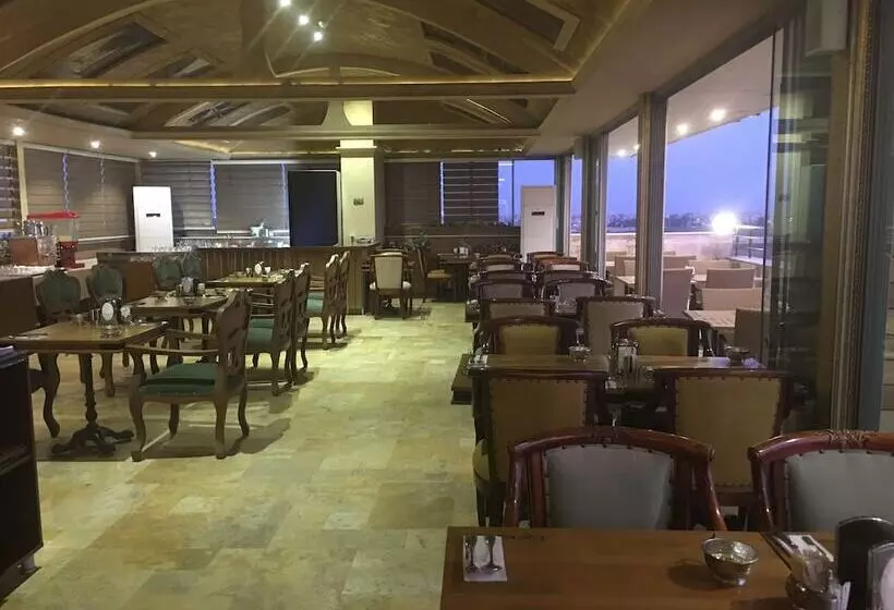 ホテル Kasr ı Sercehan