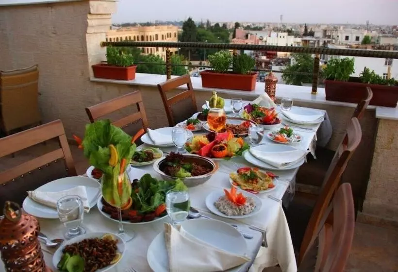 ホテル Kasr ı Sercehan