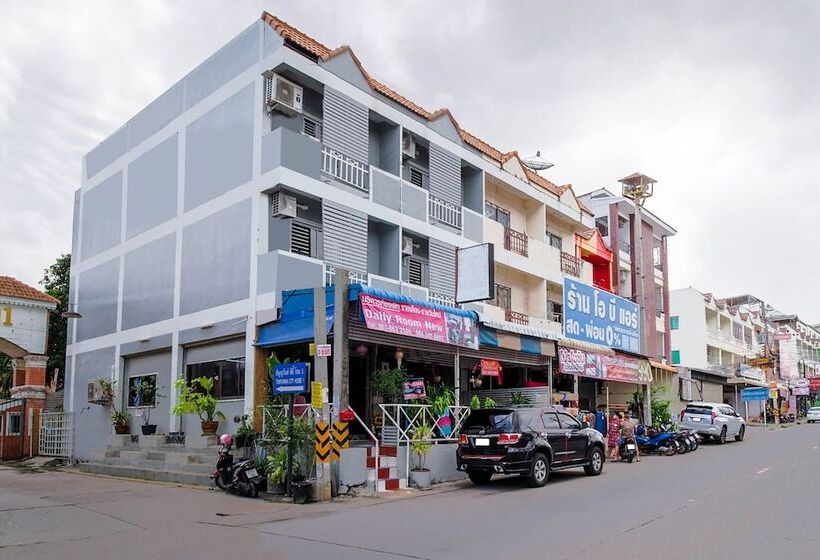 Hotel Oyo 1006 F.o Room