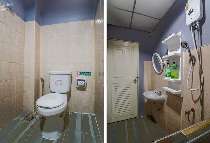 Hotel Oyo 1006 F.o Room