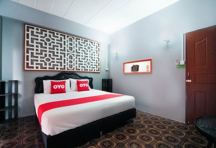 Hotel Oyo 1006 F.o Room