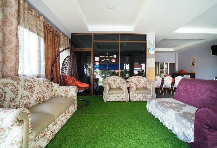 Hotel Oyo 1006 F.o Room