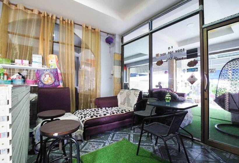 Hotel Oyo 1006 F.o Room