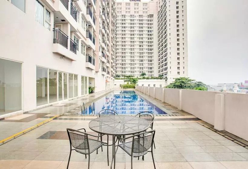 Hotelli Oyo 3194 Margonda Executive