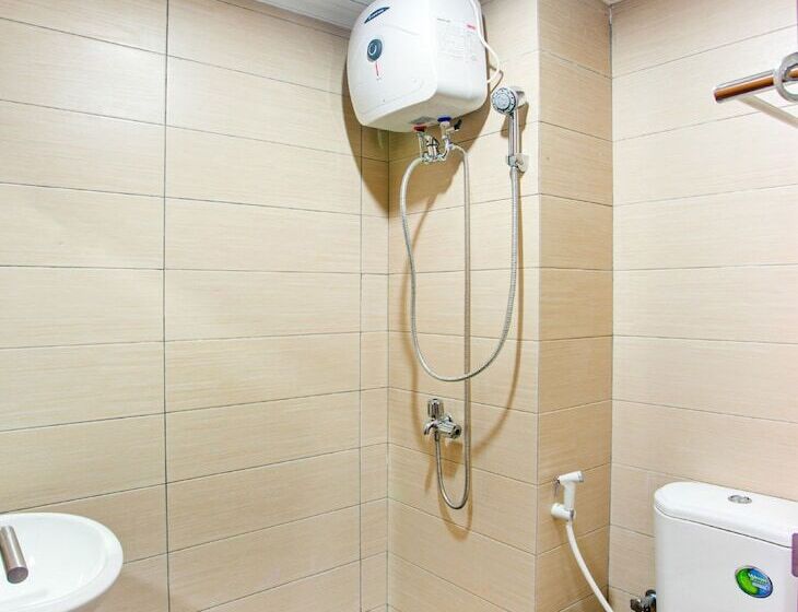 Szálloda Oyo 3194 Margonda Executive