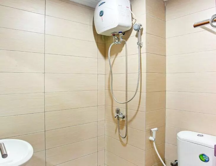 Hotelli Oyo 3194 Margonda Executive