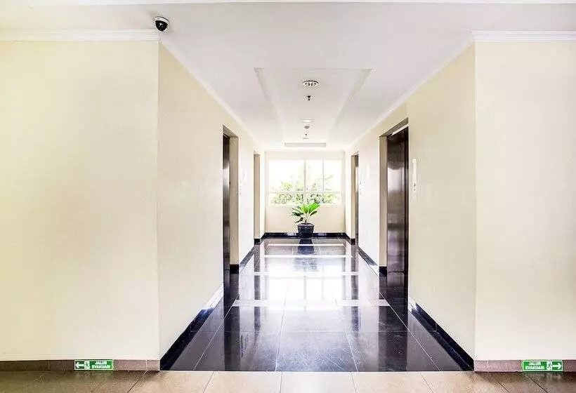 Hotelli Oyo 3194 Margonda Executive