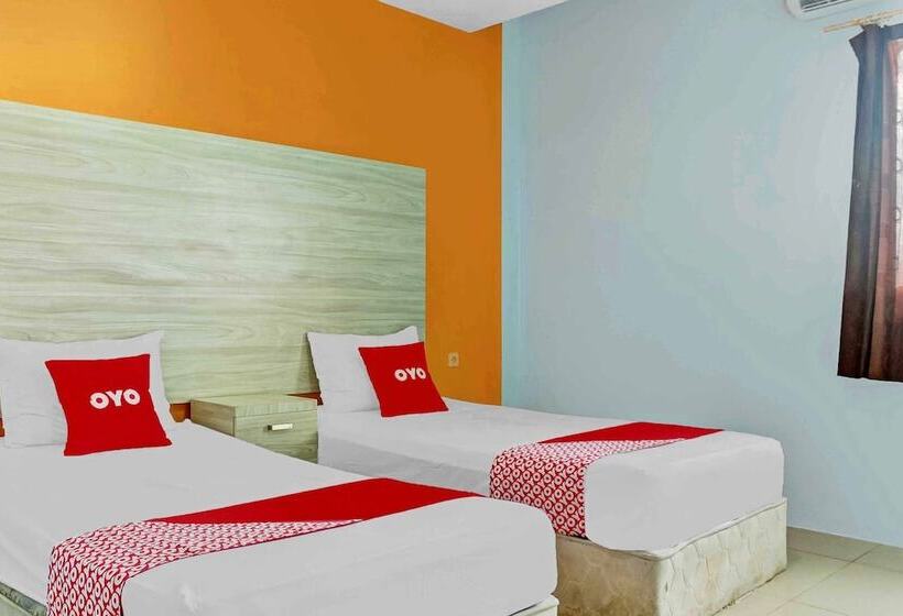 Отель Oyo 3903 Sweethome Syariah Guesthouse