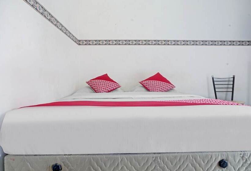 בית מלון כפרי Oyo 90260 Bumi Merpati Residence