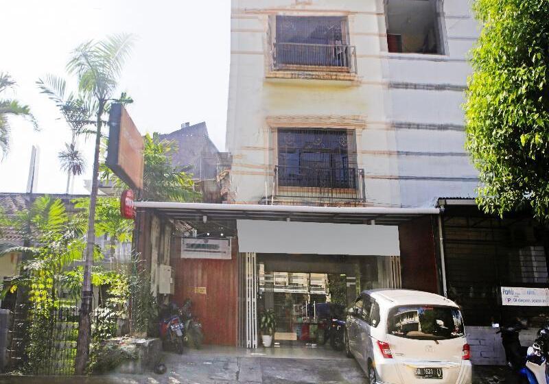 בית מלון כפרי Oyo 90260 Bumi Merpati Residence