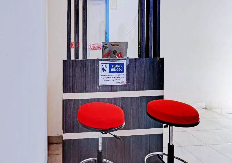 ホテル Oyo 90260 Bumi Merpati Residence