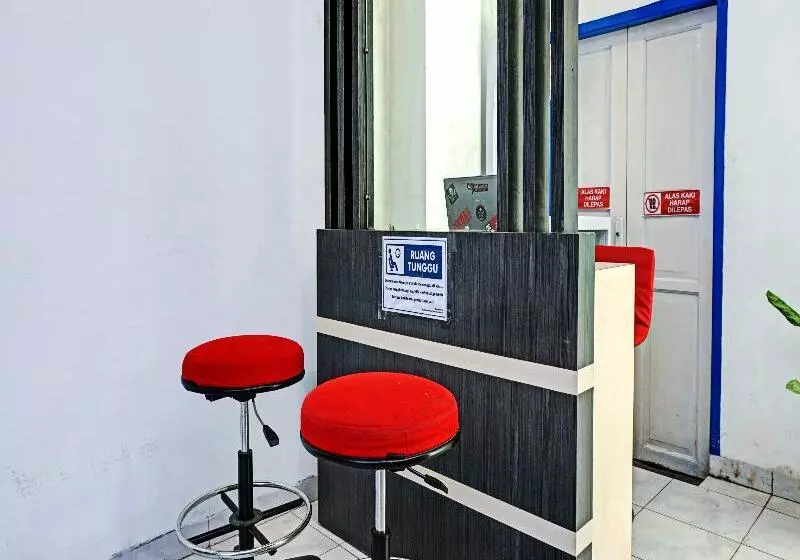 ホテル Oyo 90260 Bumi Merpati Residence