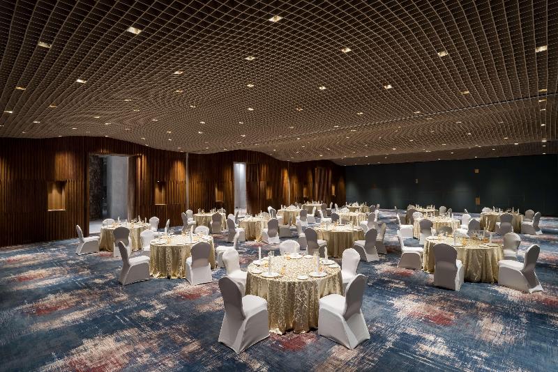 ホテル Radisson Resort And Spa Lonavala