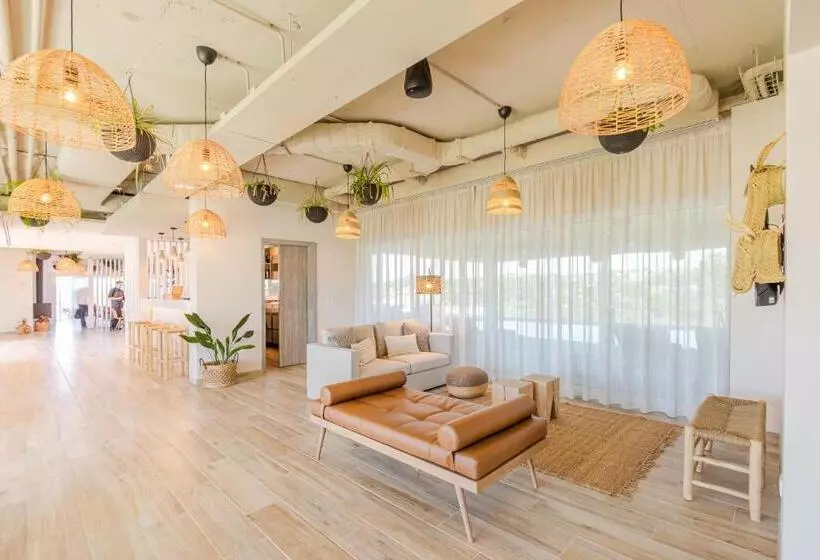 Hotelli Sleep & Nature