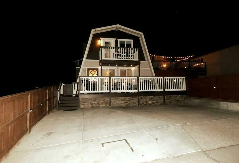 Ocean View Fun Deck Steps To Sandy Beach