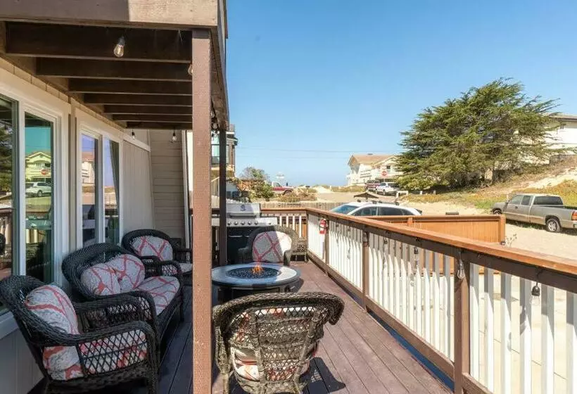 Ocean View Fun Deck Steps To Sandy Beach