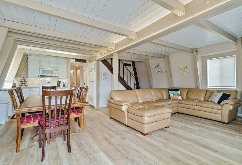 Ocean View Fun Deck Steps To Sandy Beach