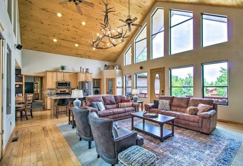 Hot Tub And Game Room All Season Pinetop Cabin