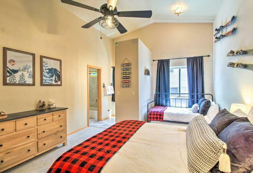 Hot Tub And Game Room All Season Pinetop Cabin