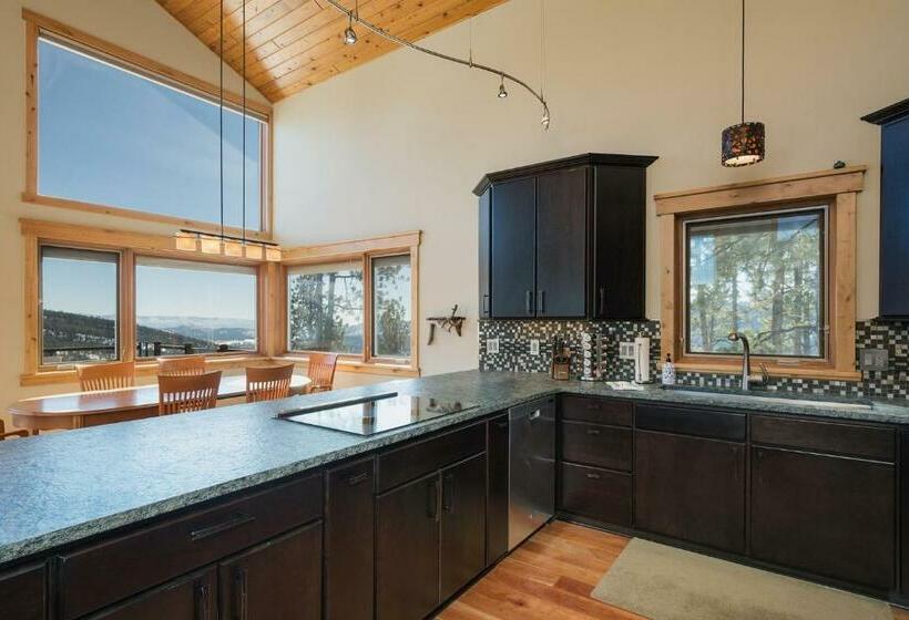 1234 Skyline Bayfield