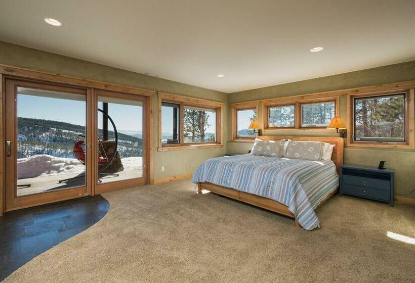 1234 Skyline Bayfield