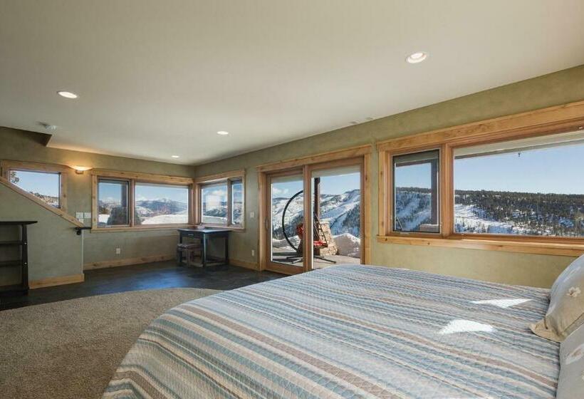 1234 Skyline Bayfield