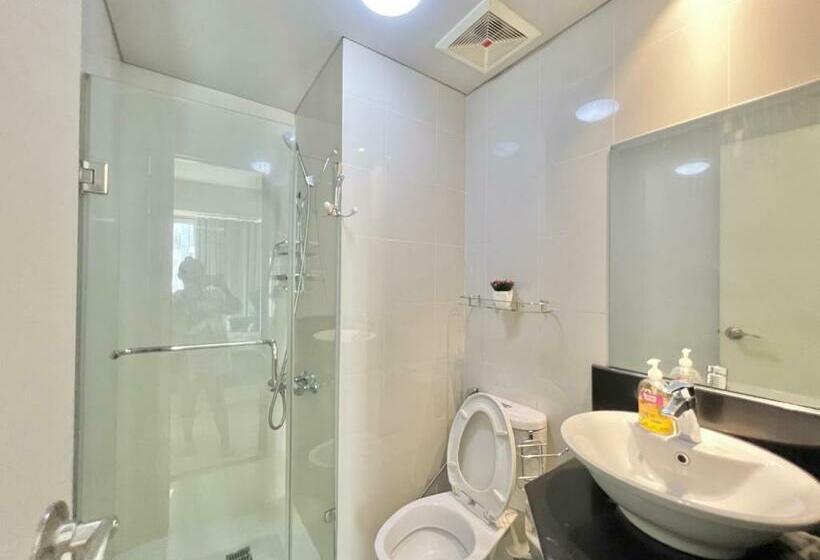 Condo Across Manila Airport Near Resorts World With Wifi