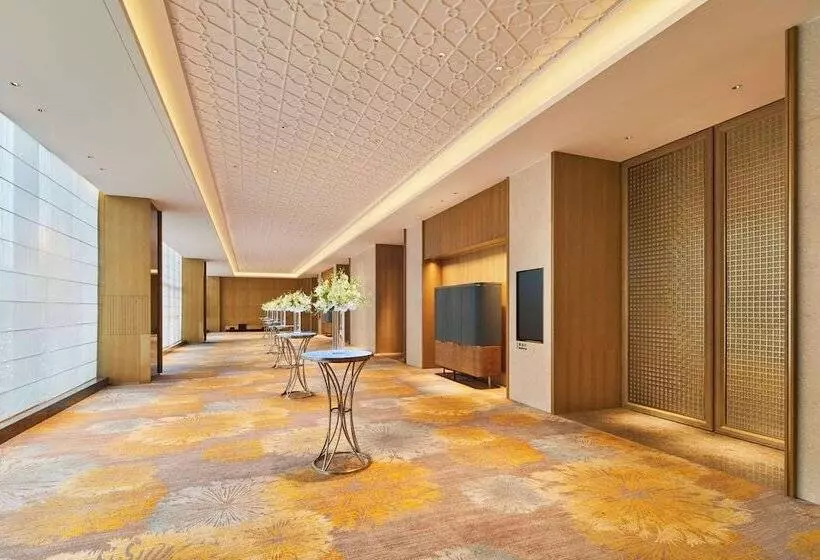 Hotelli Doubletree By Hilton Ya'an