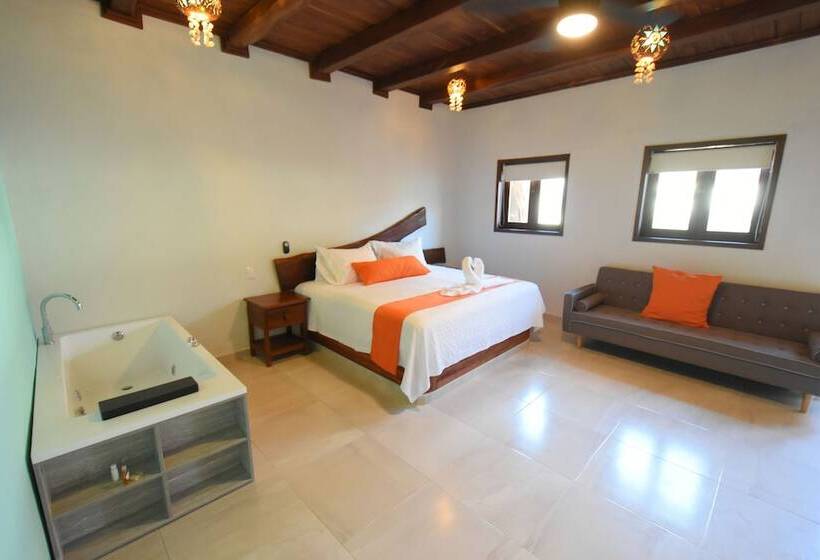 Hotel Hacienda Dos Ojos