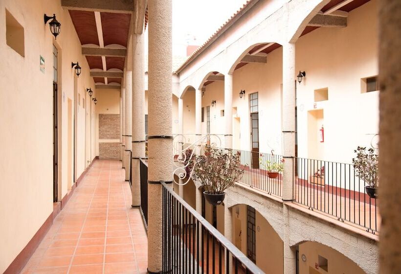 هتل Rincón Poblano