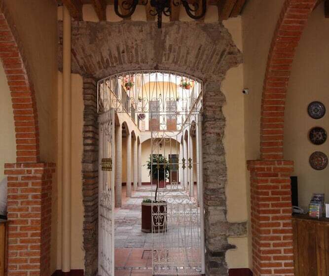 هتل Rincón Poblano