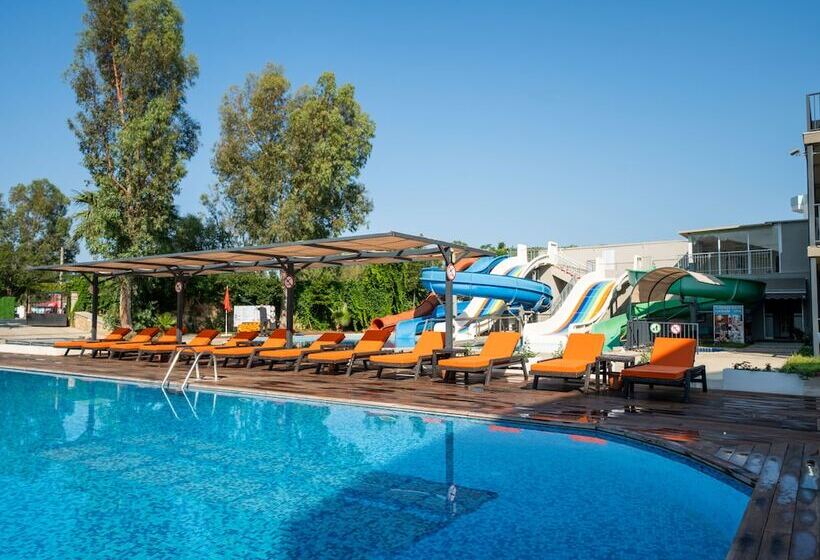 فندق Zef Residence