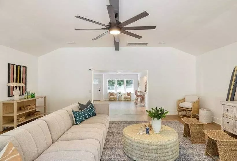 Lumie By Avantstay 5br Ranch W Firepit Patio