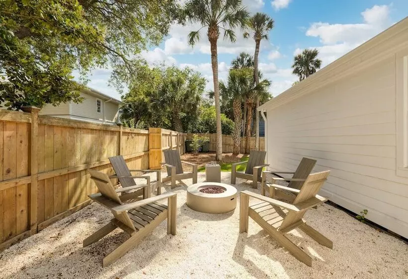 Lumie By Avantstay 5br Ranch W Firepit Patio