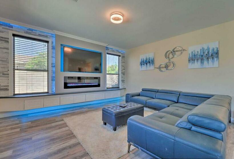 Luxe Gilbert Retreat With Private Pool And Game Room!