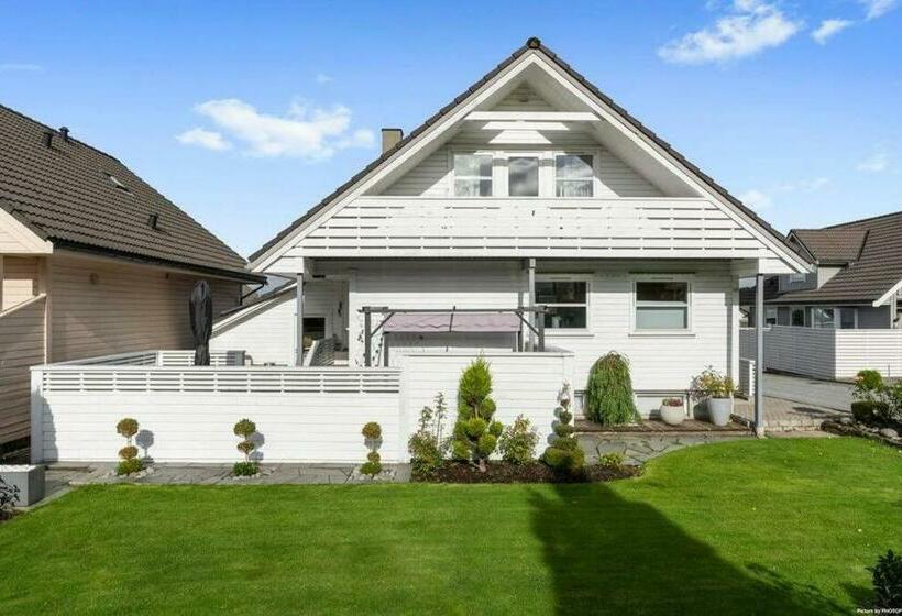 Modern House With Office Possibilities