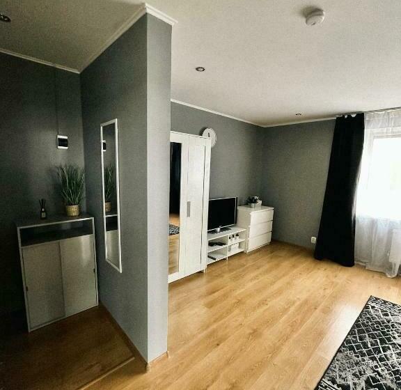 Sea View Apartment 5th Floor