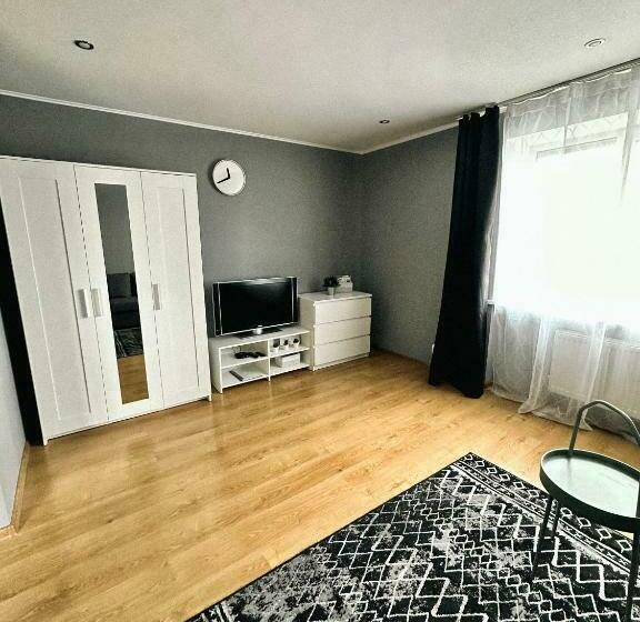 Sea View Apartment 5th Floor