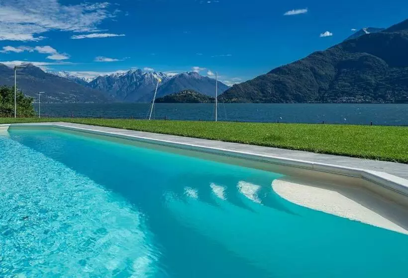 Villa L Angelo Del Lario