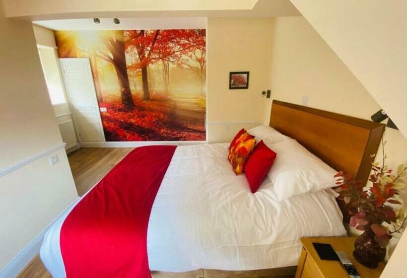 All Seasons Bed & Breakfast   Adults Only