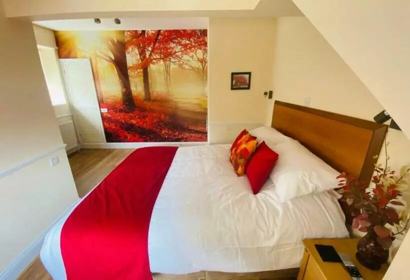 All Seasons Bed & Breakfast   Adults Only